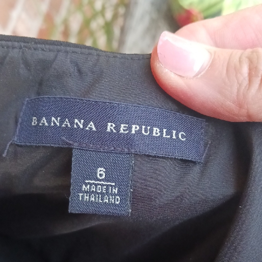 SPECIAL 2/$25 Banana Republic Black Strapless Dress - Picture 7 of 7